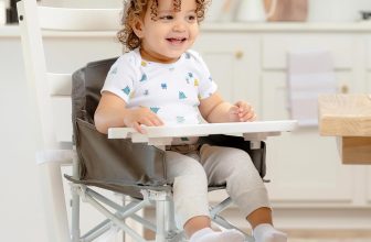 Notre test du rehausseur de voyage regalo My Chair