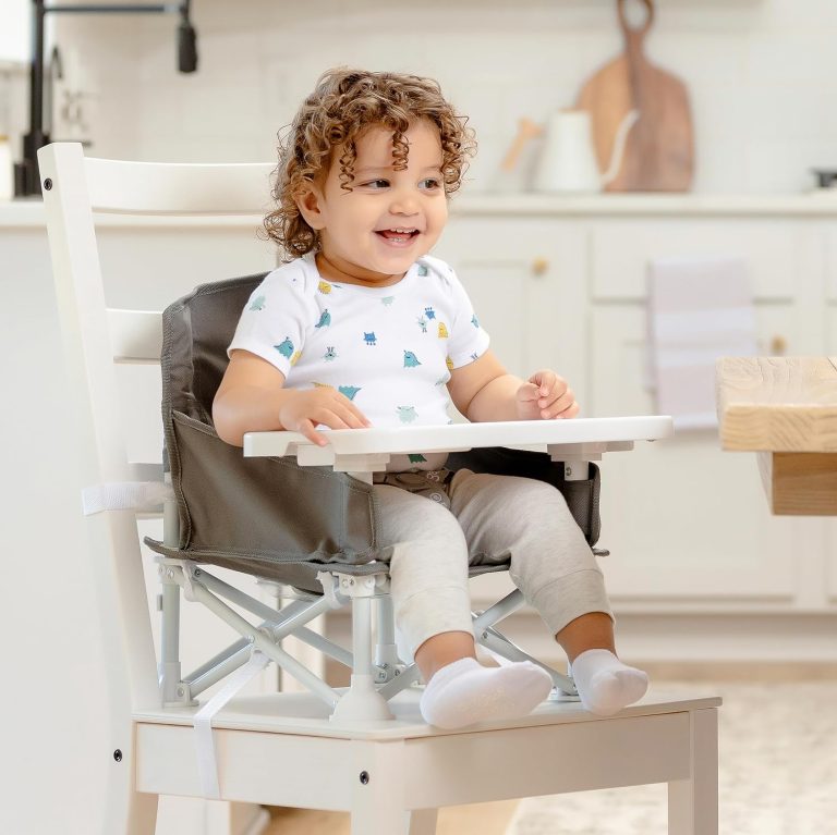 regalo My Chair Siège rehausseur de voyage portable 2 en 1 et chaise d'activités avec kit bonus inclus, plateau amovible surdimensionné avec porte-gobelet, étui de voyage